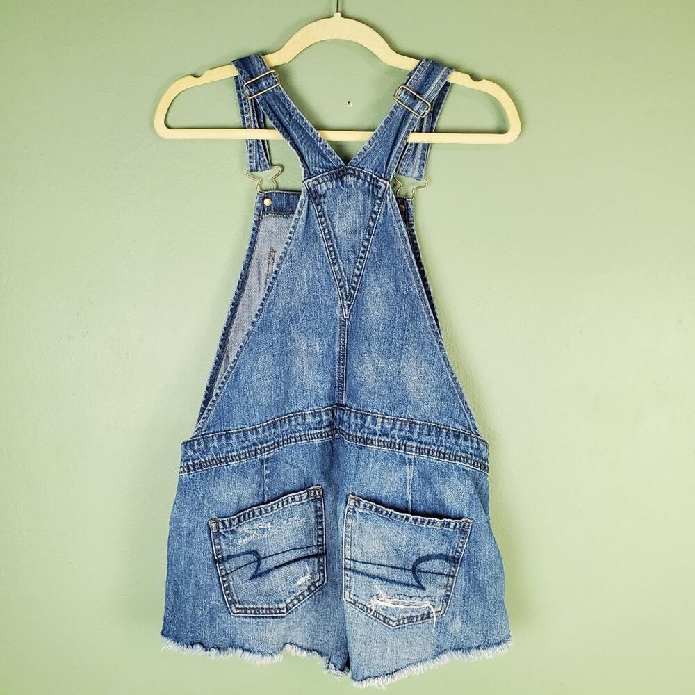 American Eagle Outfitters Distressed Raw Hem Denim Shortalls Size Small - Picture 2 of 10